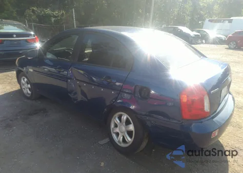 2007 Hyundai Accent Gls from USA, damaged, VIN KMHCN46CX7U091655